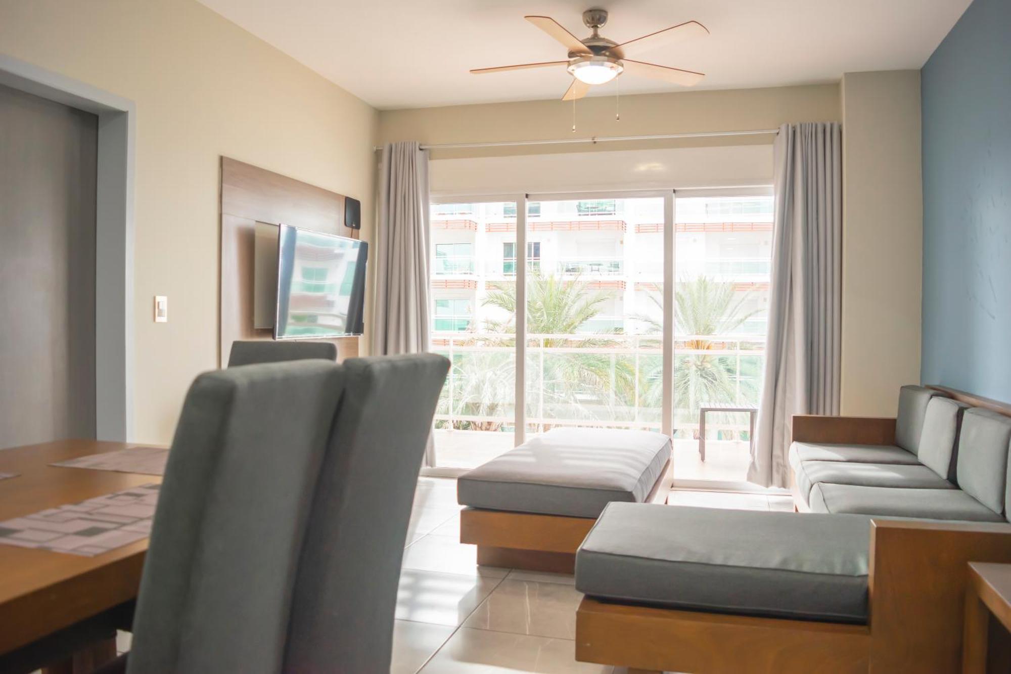 Condominio Con Una Bonita Vista Del Puerto Deportivo De G P S Rentas Mazatlán Exterior foto