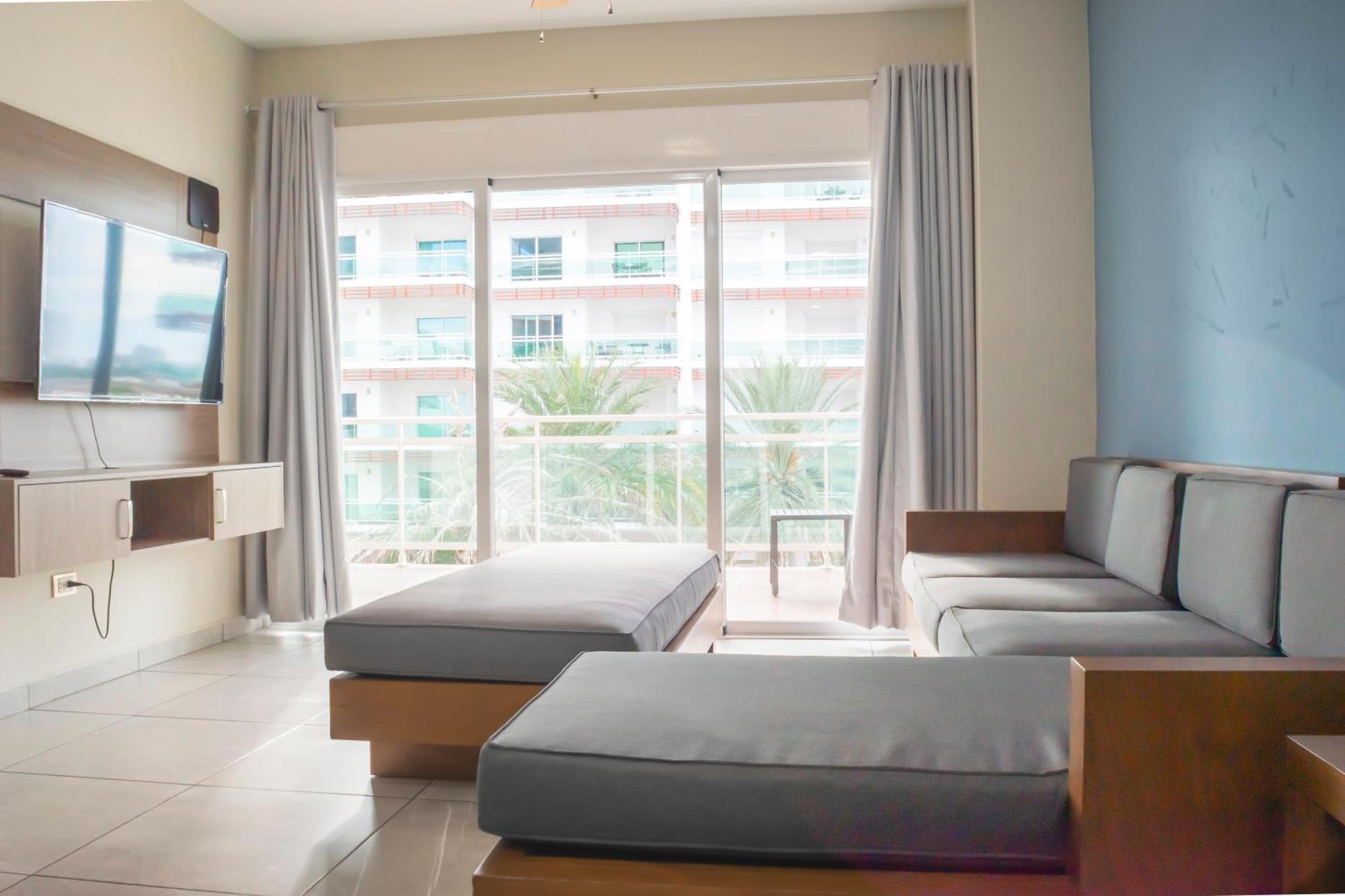 Condominio Con Una Bonita Vista Del Puerto Deportivo De G P S Rentas Mazatlán Exterior foto